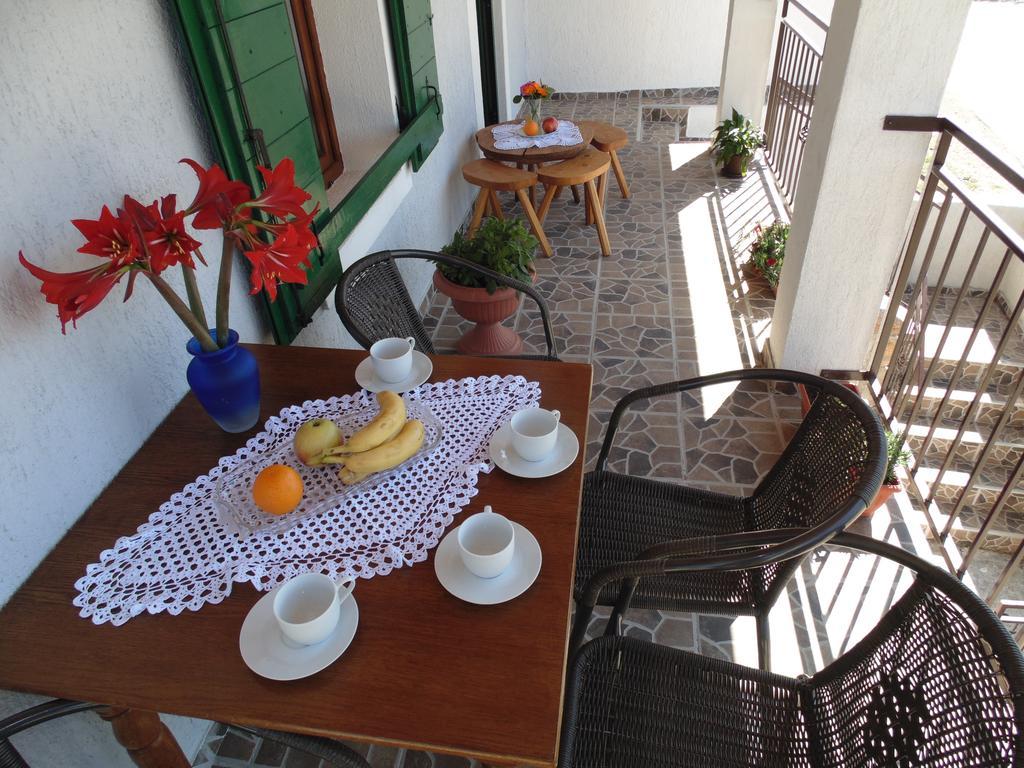 Holiday Home Paklenica Starigrad Paklenica Εξωτερικό φωτογραφία