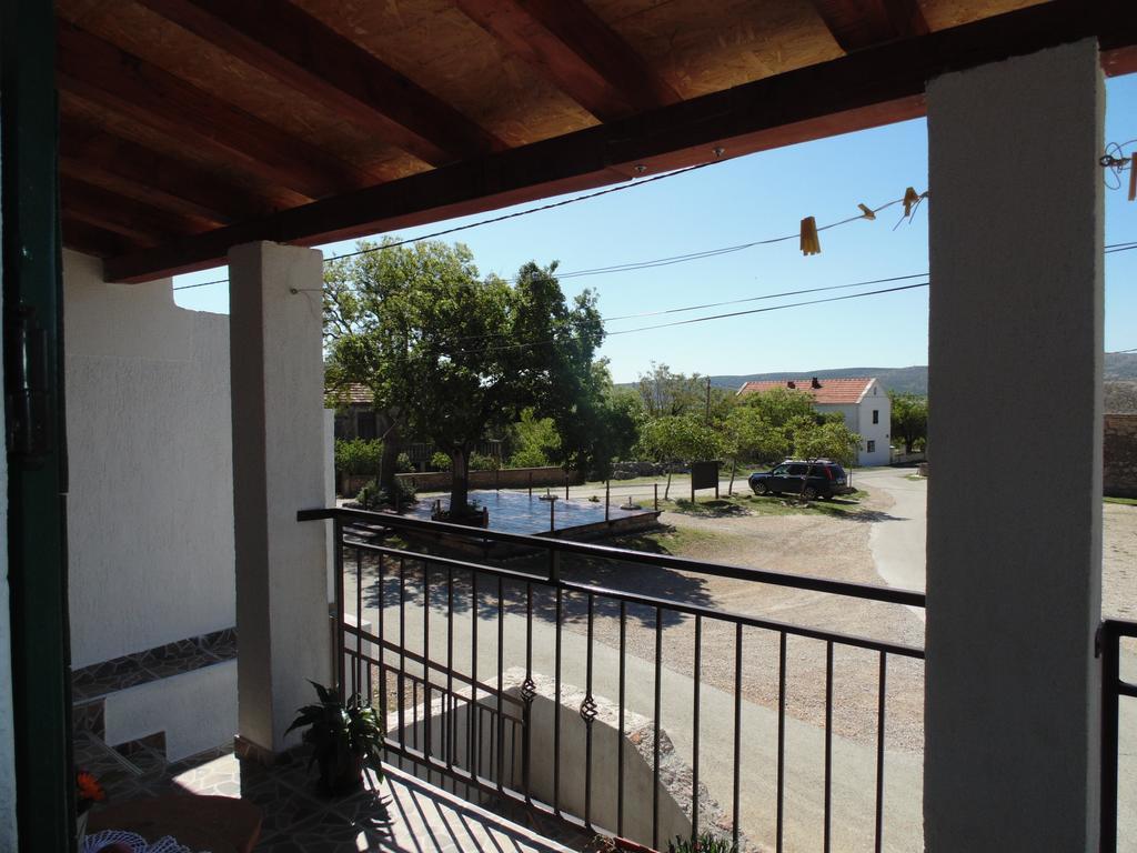 Holiday Home Paklenica Starigrad Paklenica Εξωτερικό φωτογραφία