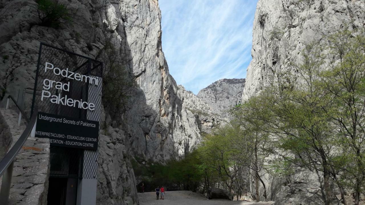 Holiday Home Paklenica Starigrad Paklenica Εξωτερικό φωτογραφία